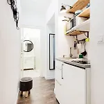 De Luxe With Balcony In The Absolute Center * בודפשט