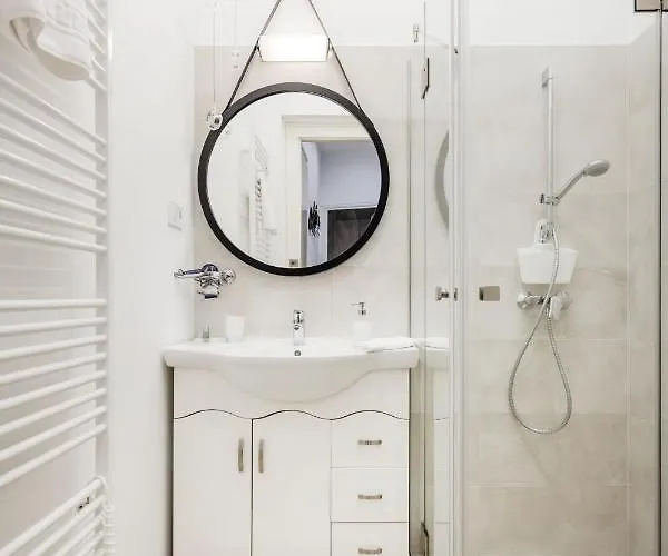 Appartement De Luxe With Balcony In The Absolute Center Budapest